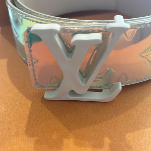 LOUIS VUITTON PRISM MONOGRAM BELT - Picture 4 of 8